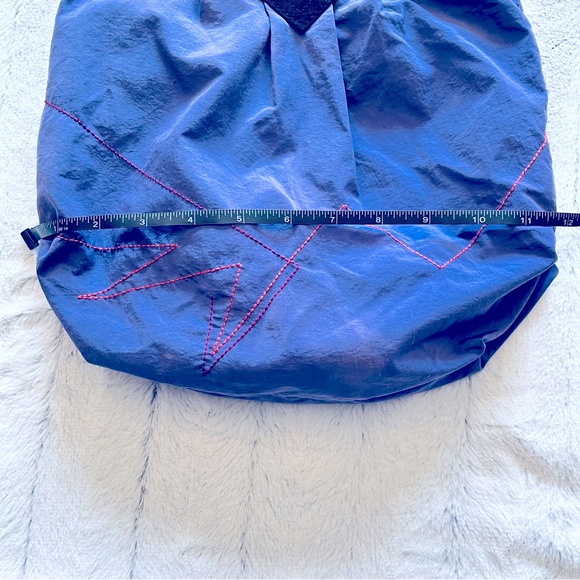 Volcom purse - Picture 5 of 9